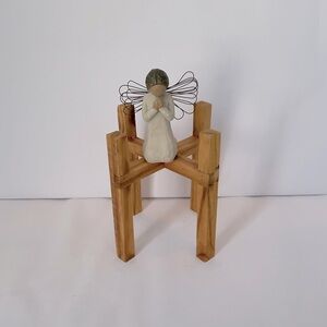 Willow Tree by Susan Lordi “Angel of Prayer” 1999 Angel Sculpture